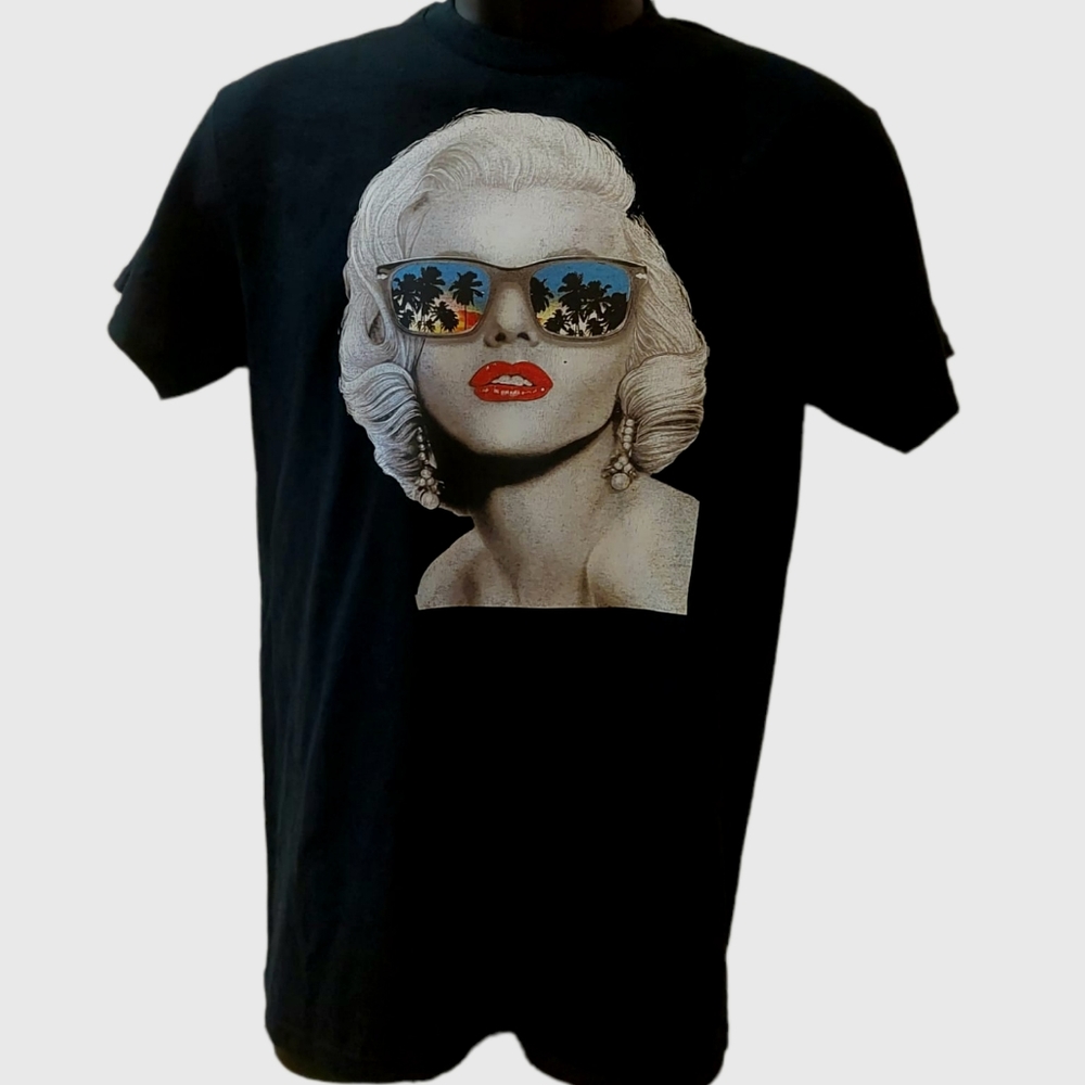 Marilyn Monroe t shirt